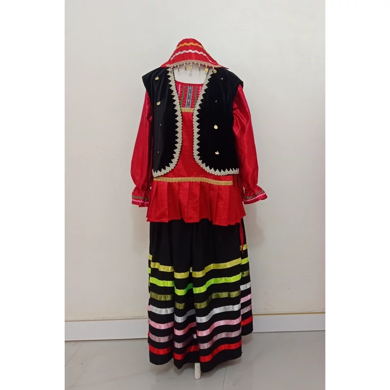 لباس محلی گیلانی یا قاسم ابادی زنانه